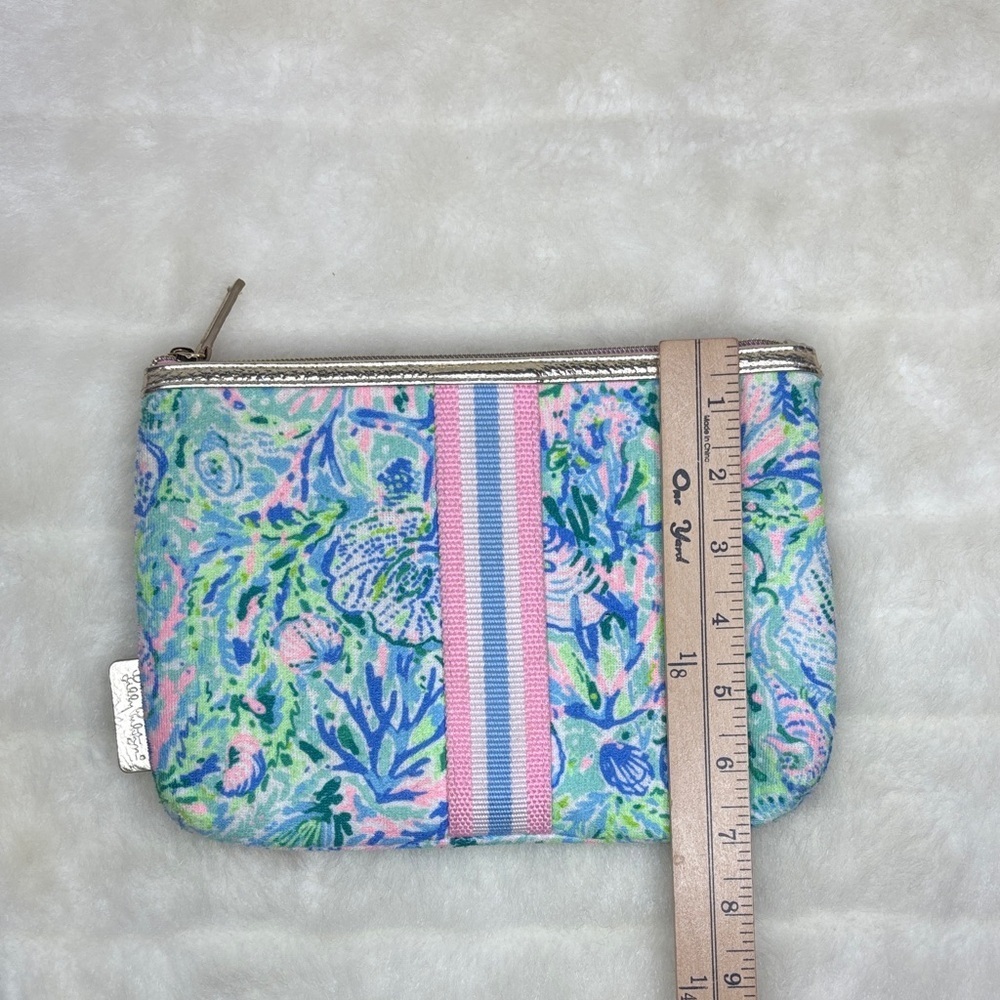 Lilly Pulitzer Vibrant Floral Cosmetic Bag - Picture 9 of 9
